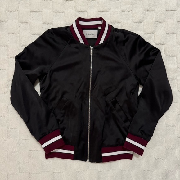 Aritzia Babaton Black Satin Bomber Jacket, Burgundy Trim, Pockets, Women’s Small - Picture 1 of 5